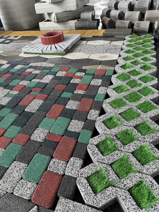 Продаем брусчатку, тротуарную плитку. Бордюры. Водостоки