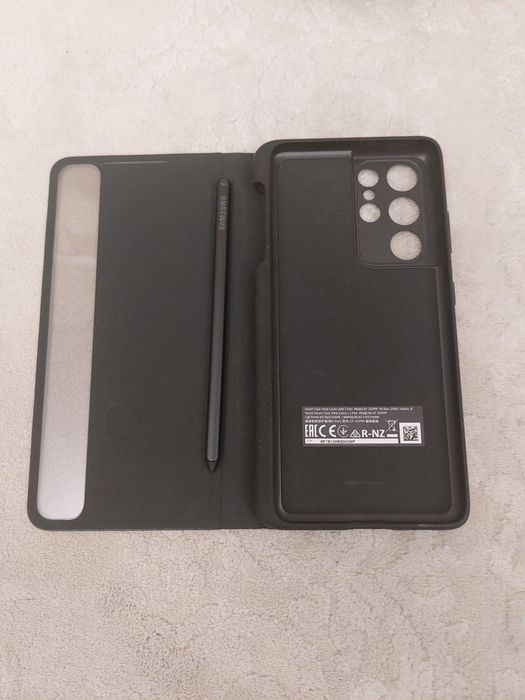 Чехлы от телефонов разные бу