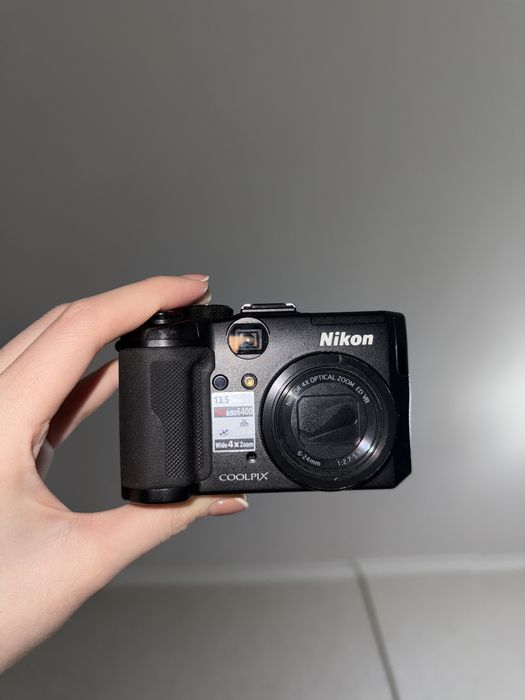 Камера Nikon coolpix 6000