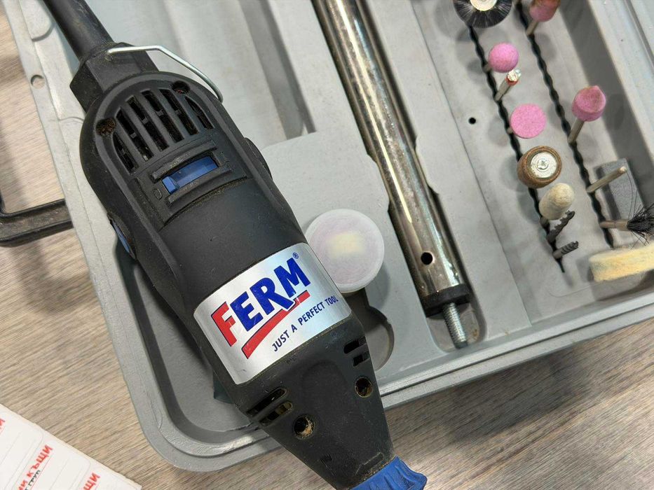 Ferm FCT-160F – Мултифункционален гравер / права шлайфмашина