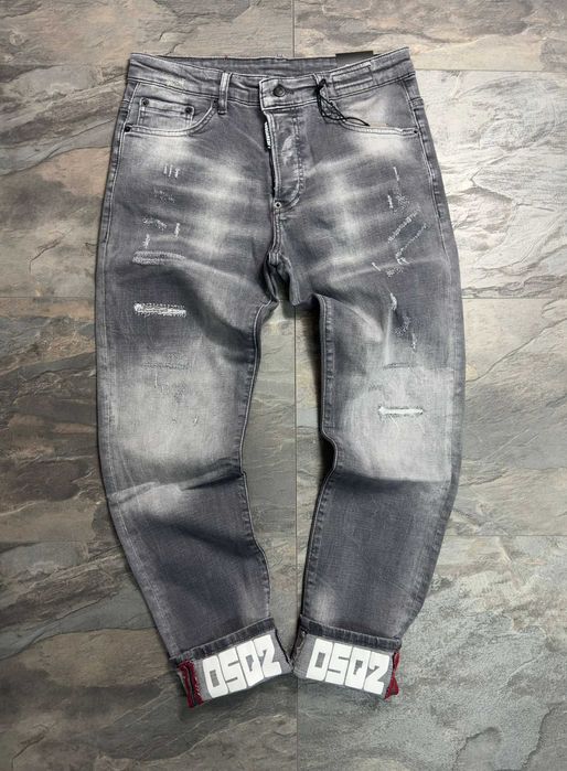 Мъжки дънки DSQUARED2 – стил, комфорт и спортно-елегантна визия