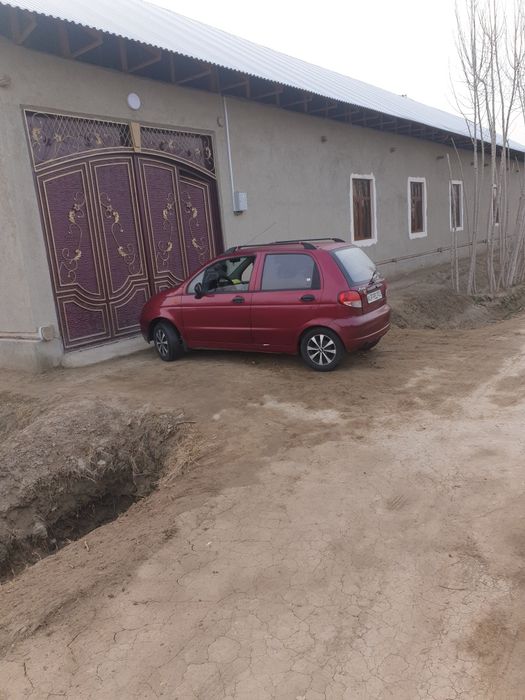 Matiz legenda sotiladi. Fara let. Xarajati yoq. Kandisaneri Bor.