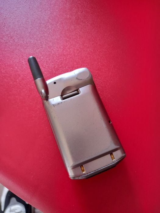 Vând Telefon Sony pt Colecționari sau Pasionați/ Piese