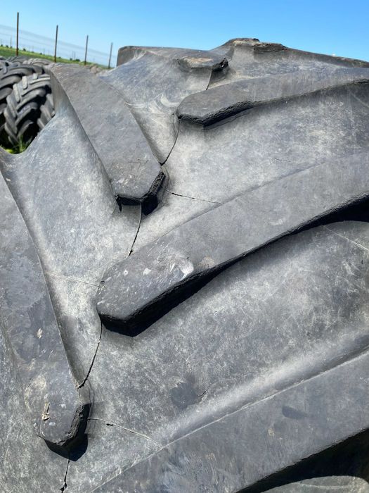 Anvelope 600.70 R28 Michelin