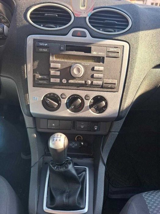 Vand Ford Focus M1 2005