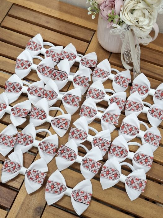 Аксесоари за коса с български шевици