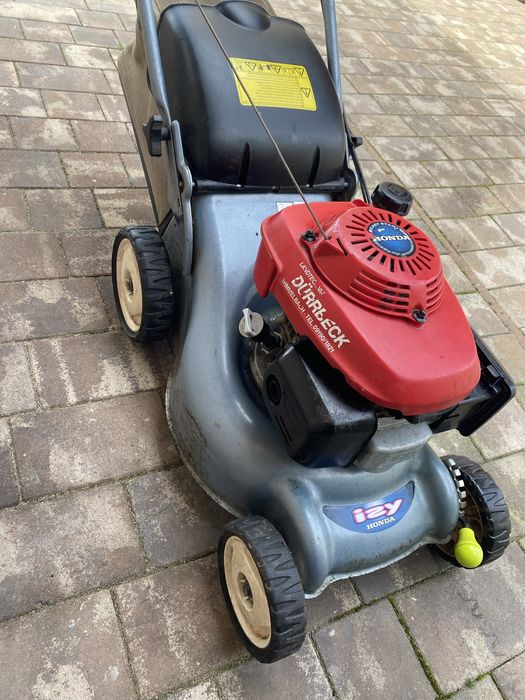 Masina iarba - gazon Honda