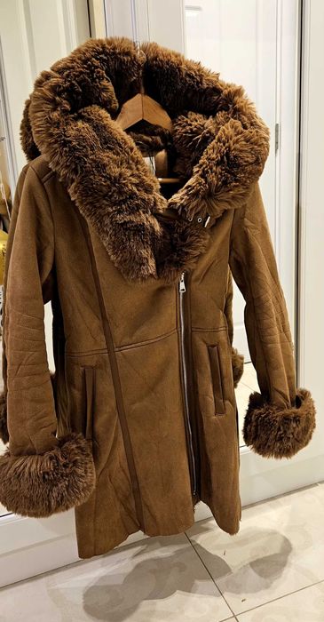 Топъл дамски кожух