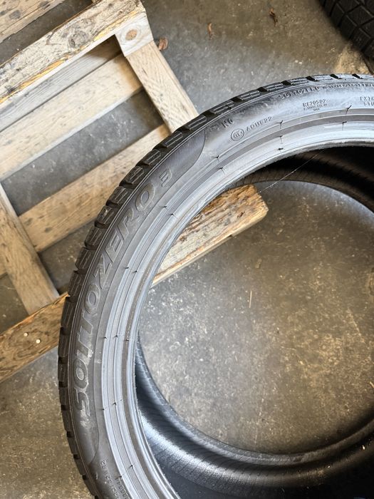 2 anvelope iarna 275/35/21 , Pirelli , DOT 2022 !