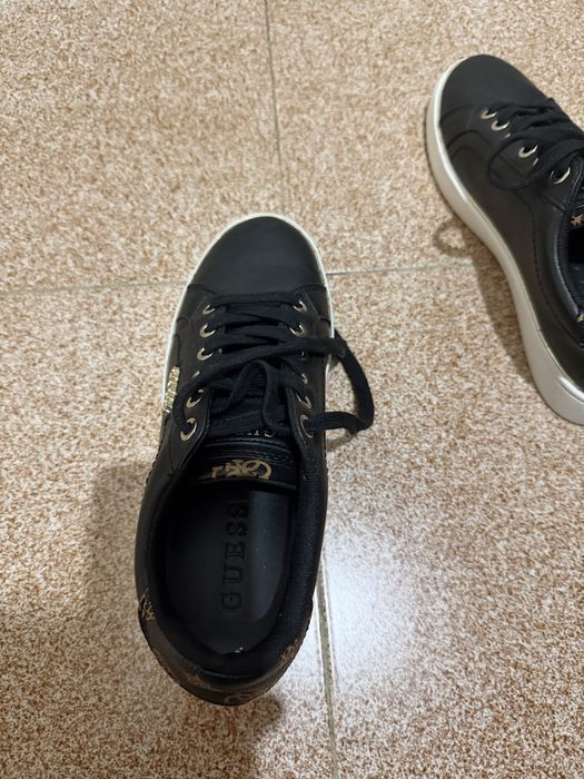 Дамски обувки guess