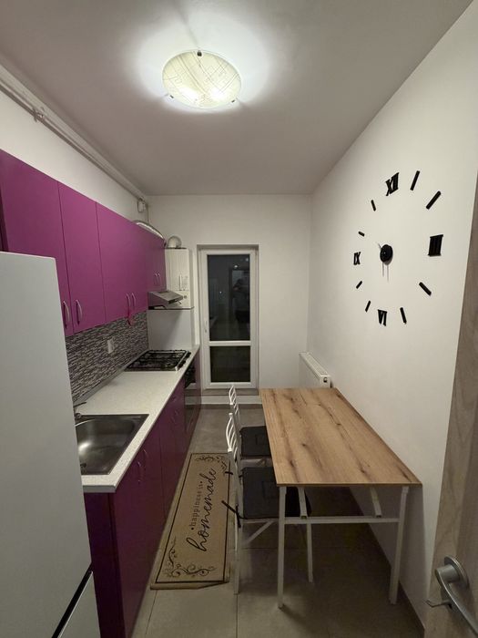 Garsoniera de inchiriat(Rezervelor,Prima inchiriere dupa renovate,loc de parcare)