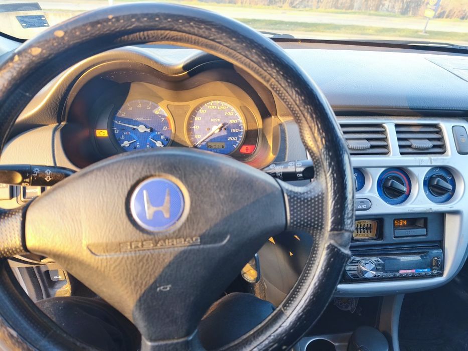 Продавам Honda HR-V 1.6 4x4 газ/бензин