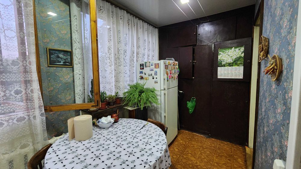 Продаётся 4х комнатная квартира, БИЙ, Ун. дипломатии