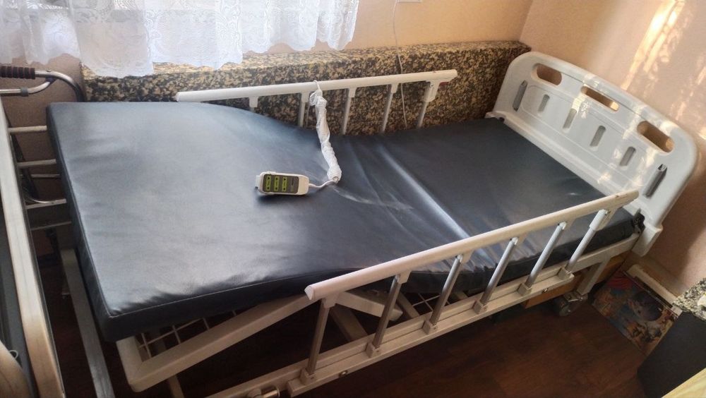 Кровать  медицинская трансформер