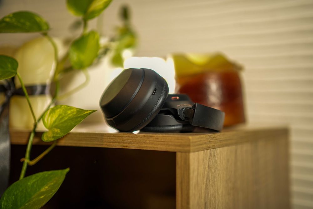 Слушалки Sony WH-1000XM4