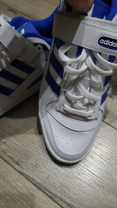 Кроссовки оригинал - Adidas