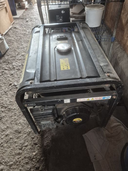 Продам генератор 5 кВт