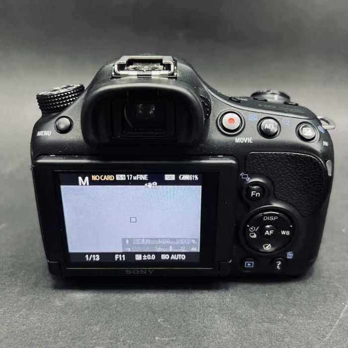 Фотоапарат Sony SLT-A58