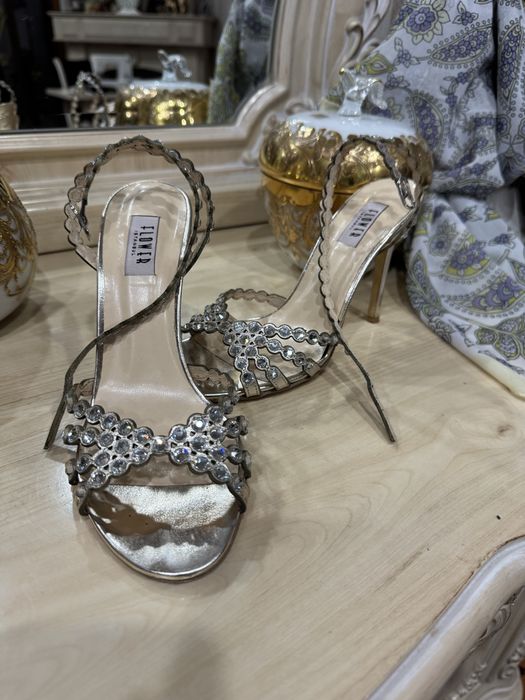 Срочно Вечерные Туфли Оригинал Отдам за Дешево