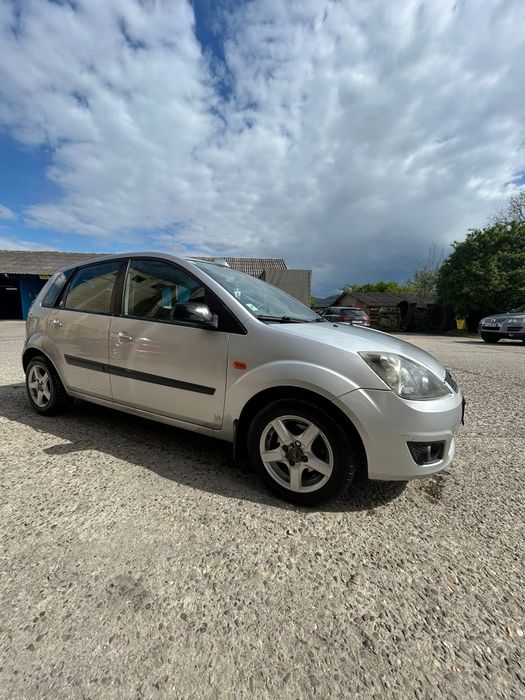 Vand Ford Fiesta