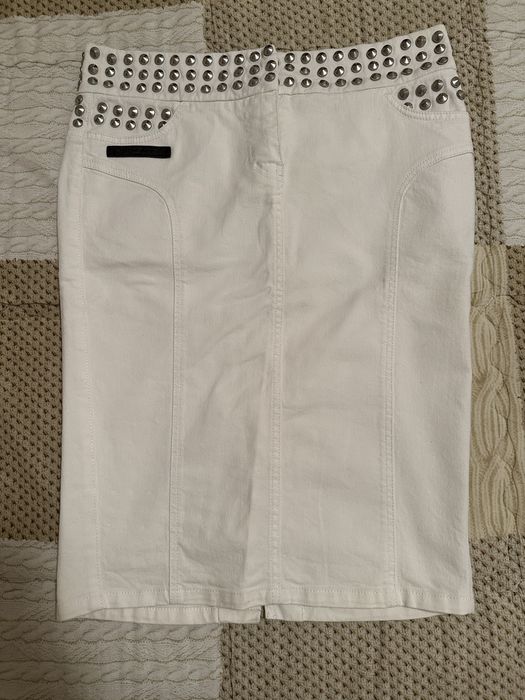 Пола Moschino бяла с капси