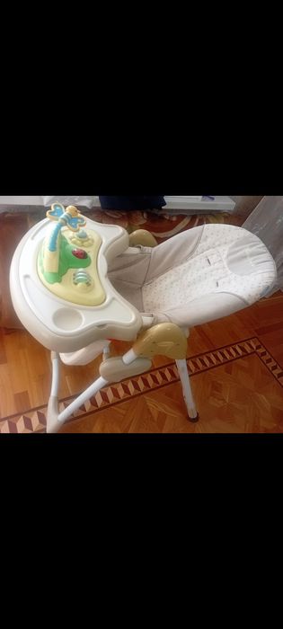 Стульчик для кормления
