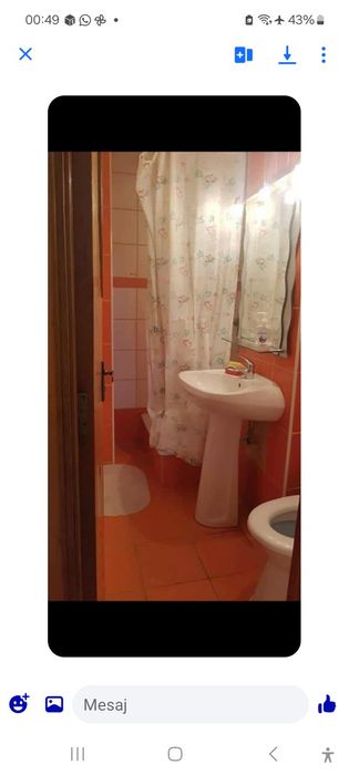 Camera cu baie /Coleg apartament 4 camere