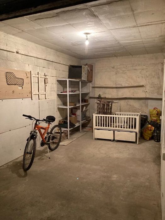 Подземен гараж в кооперация 18 кв. Добрич