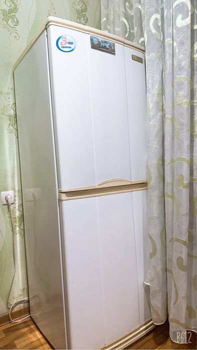 Холодильник, цена договорная