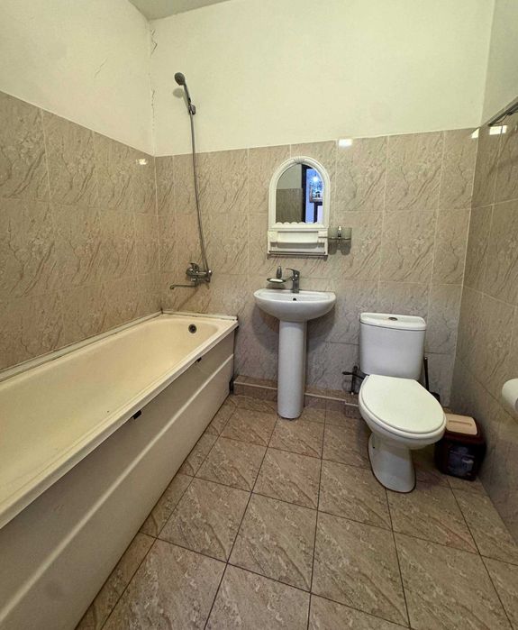 Сергели Янги-Чоштепада 2 хонали квартира сотилади