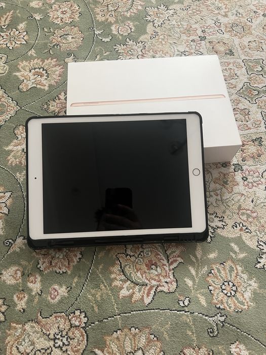 Продам Ipad 8 Generation