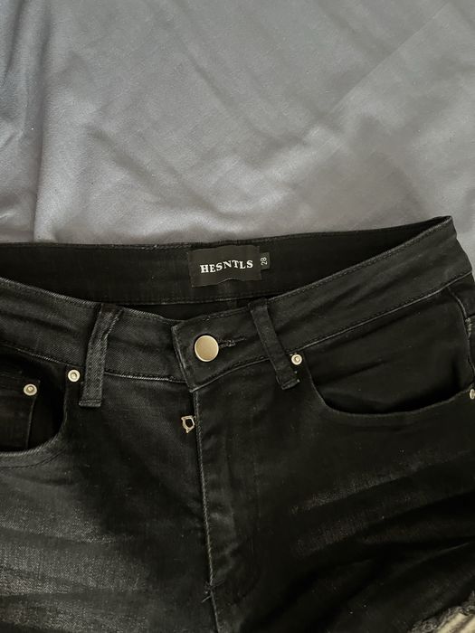 blugi hesntls black
