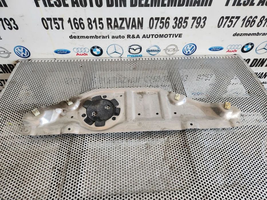 Scut Metalic Motor Baie Ulei Bmw G20 G21 G42 Cod  Dezmembrez Bmw G42 M2 M240I B58B30B Automat Xdriv