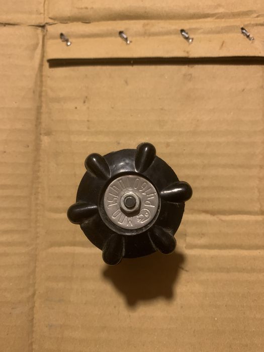 Продаю вентиль для КИПиА