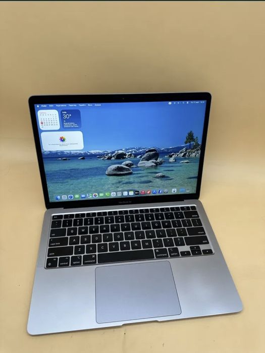 Macbook Air M1 (2020)
