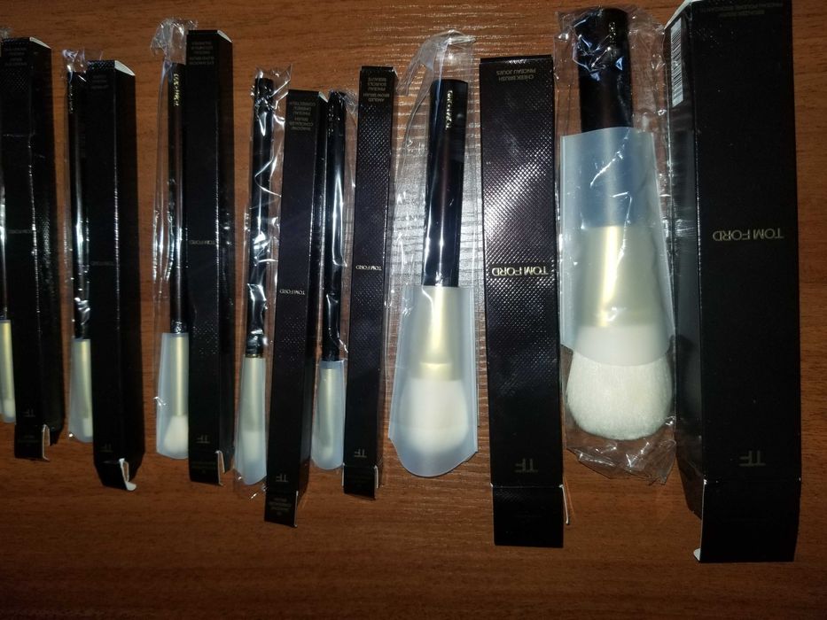 TOM FORD Кисточки новые для макияжа