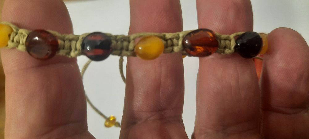 Bratara chihlimbar femei Lituania