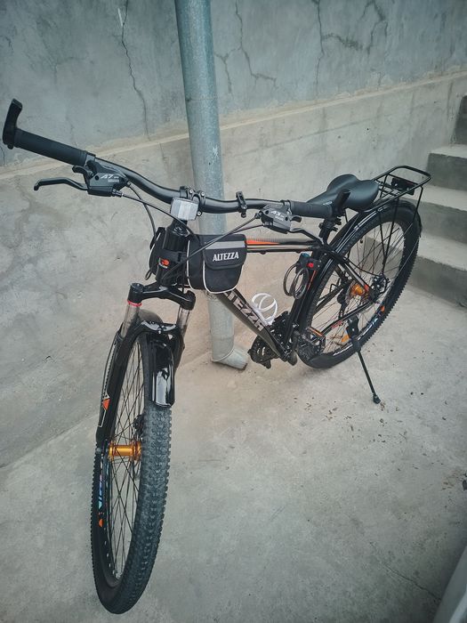 Velosiped sotiladi