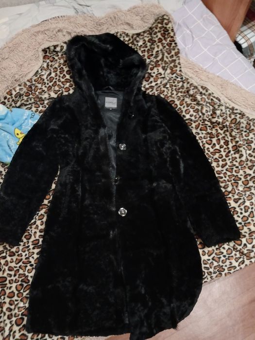 Шуба цигейковая 10000 тг