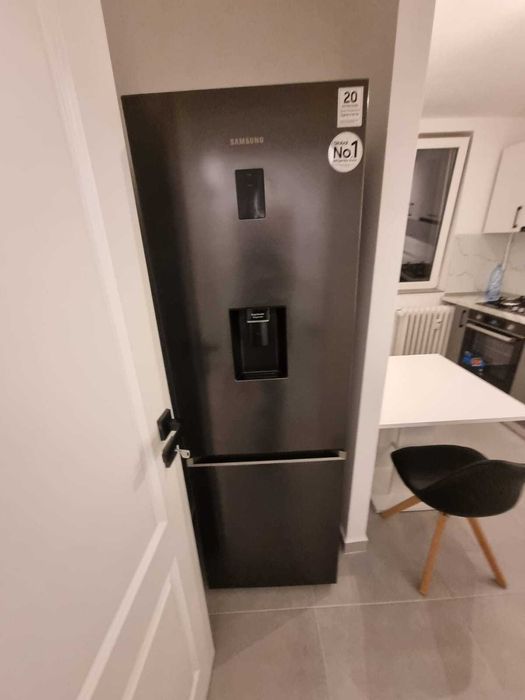 Inchiriez apartament 2 camere