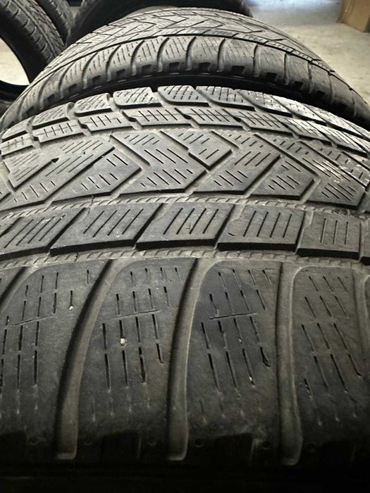 Зимни Гуми Pirelli Scorpion 315/35/R20