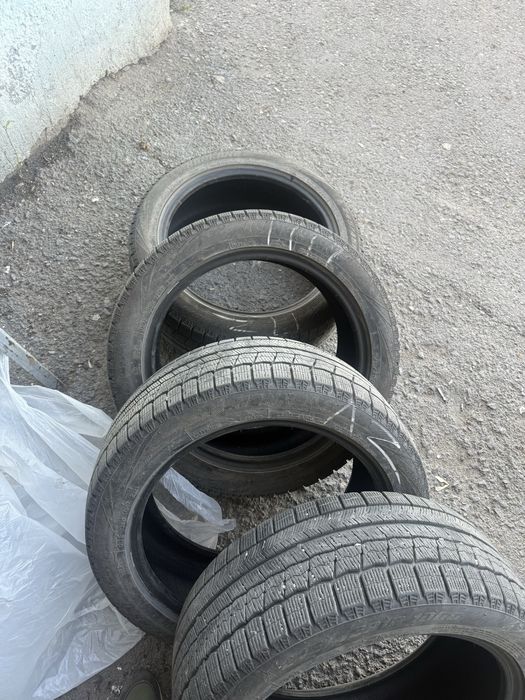 Резина липучка 245/45/18
