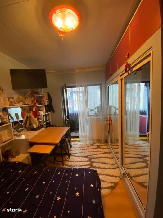 Apartament 3 camere, 65 mp, etaj 3, complet mobilat si utilat, zona 1 — fotografia 3