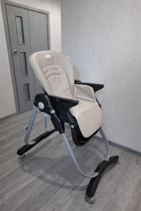 Стульчик для кормления Teknum 168 Black/Grey К