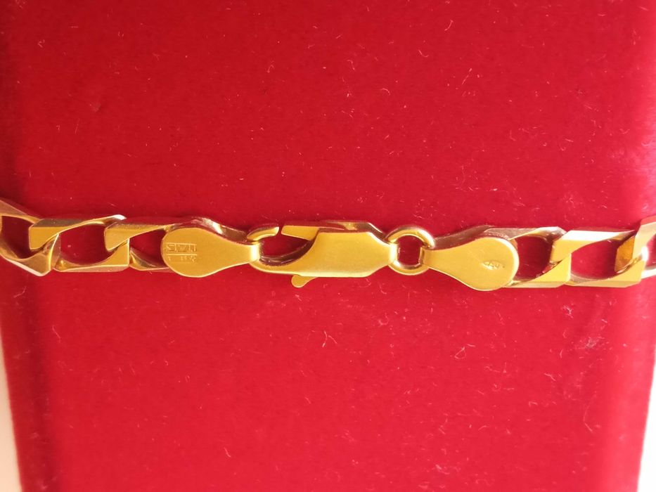 Золотая Цепь Италия