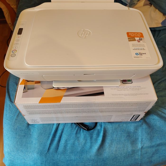 Scaner multifuncțională HP  2710e wi fi