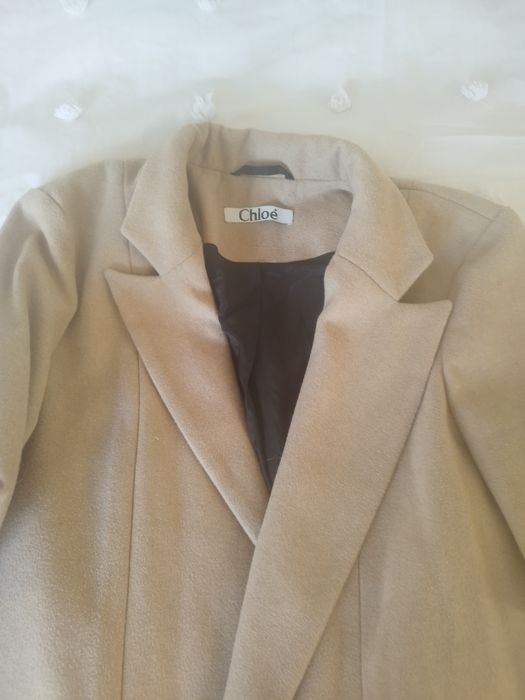 Палто в бежово и цикламено