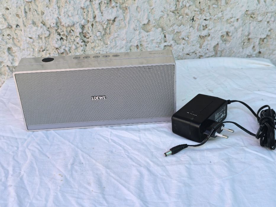 Loewe Speaker 2go блутут колонка