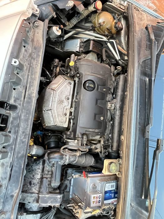 Пежо 308 1.6i 120кс на части