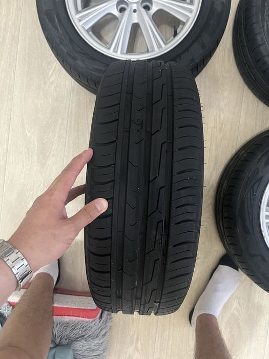 Продам оригинальные диски Аттика R14 с резиной